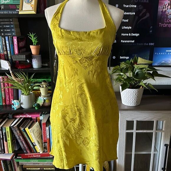 Wild Fable Size Small Yellow Halter Dress Silky material NWT - Picture 1 of 7